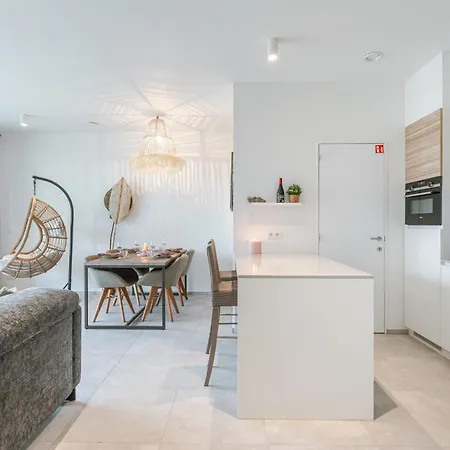 Huswell - Your Perfect Coastal Escape With Swimming Pool * Oostende